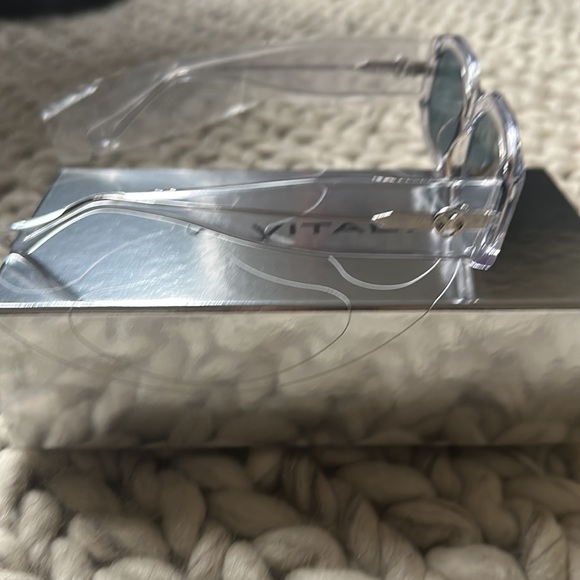 VITALY EMPIRE sunglasses BRAND NEW - blue lens - Picture 2 of 4